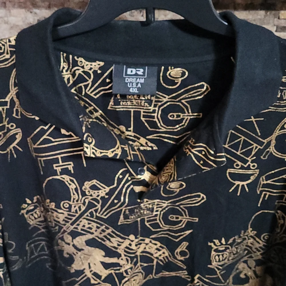 Men's Print Black Gold Shirt  SIZE 4X - Picture 3 of 5